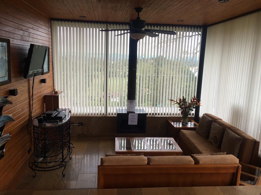 Cabanas El Retorno Guatapé Екстериор снимка