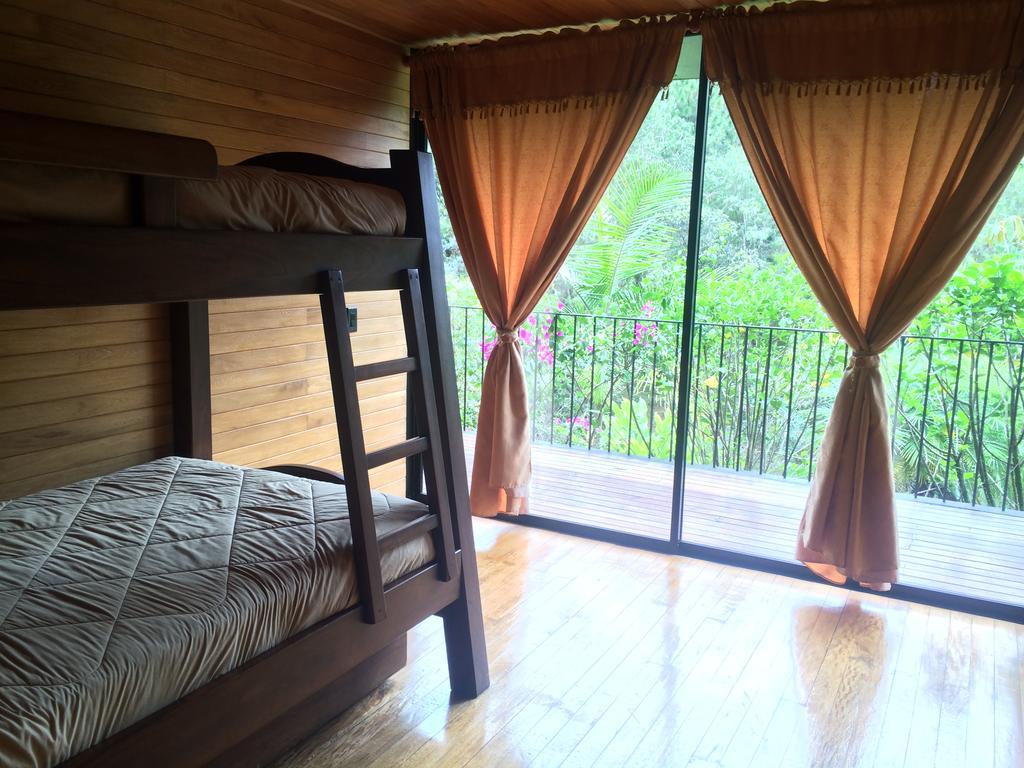 Cabanas El Retorno Guatapé Екстериор снимка